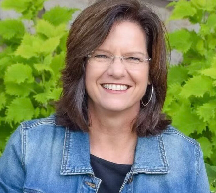 Pastor Donna Allen and Dee Barnes